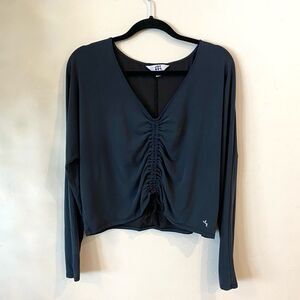 Joy lab Athletic Cinched ruched front long sleeved shirt